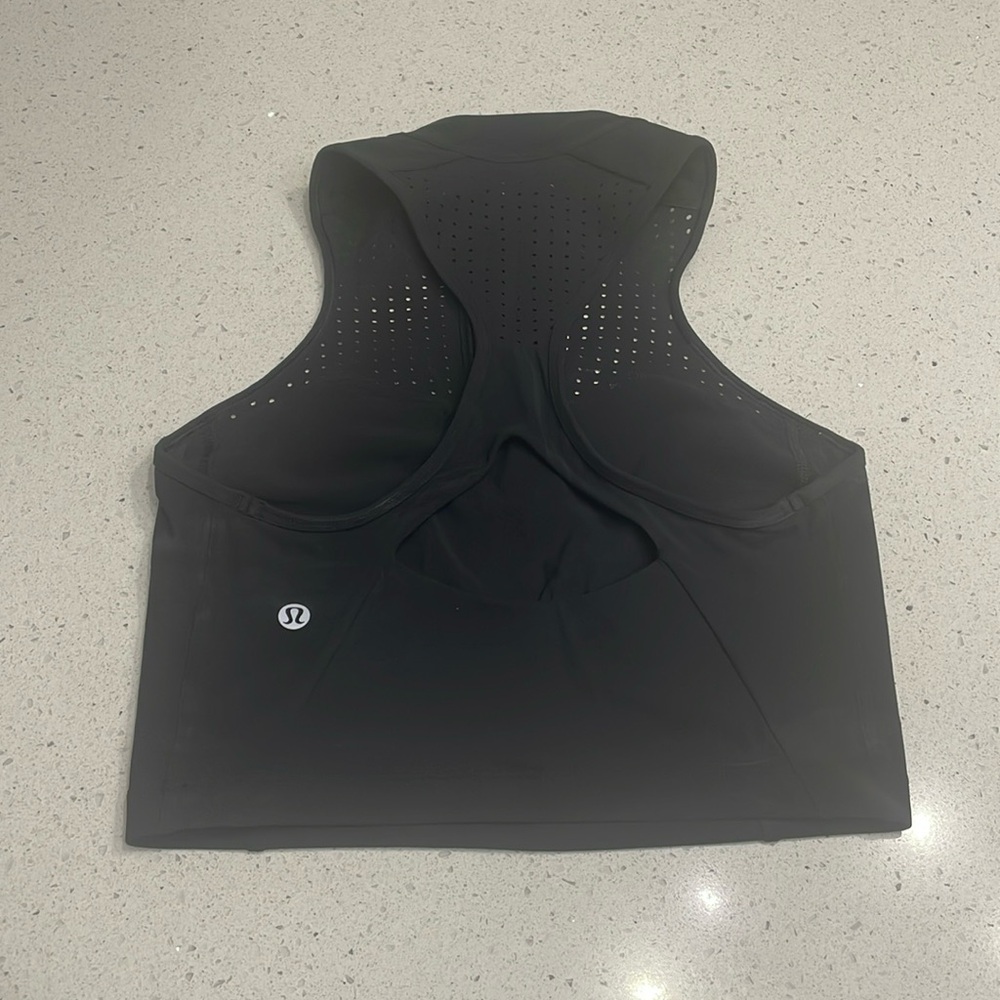 Lululemon High-neck Crop Tank